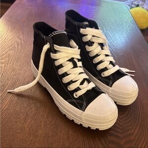 No Boundaries Black Canvas Lace Up High Top Sneakers Shoes Women  Size 6
